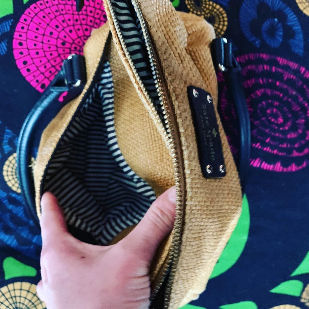 🔥EUC Kate Spade Woven tan and black Bag Purse Hand Bag excellent - Picture 7 of 9